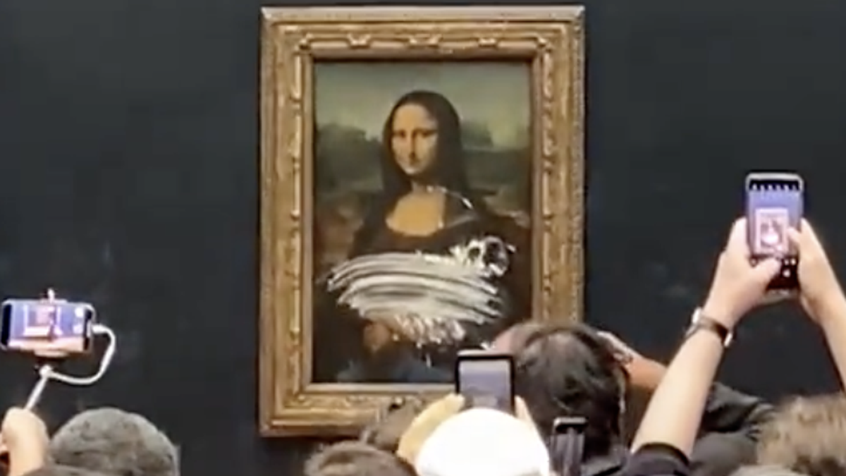 Mona Lisa painting caked by man posing as woman in wheelchair The Hindu